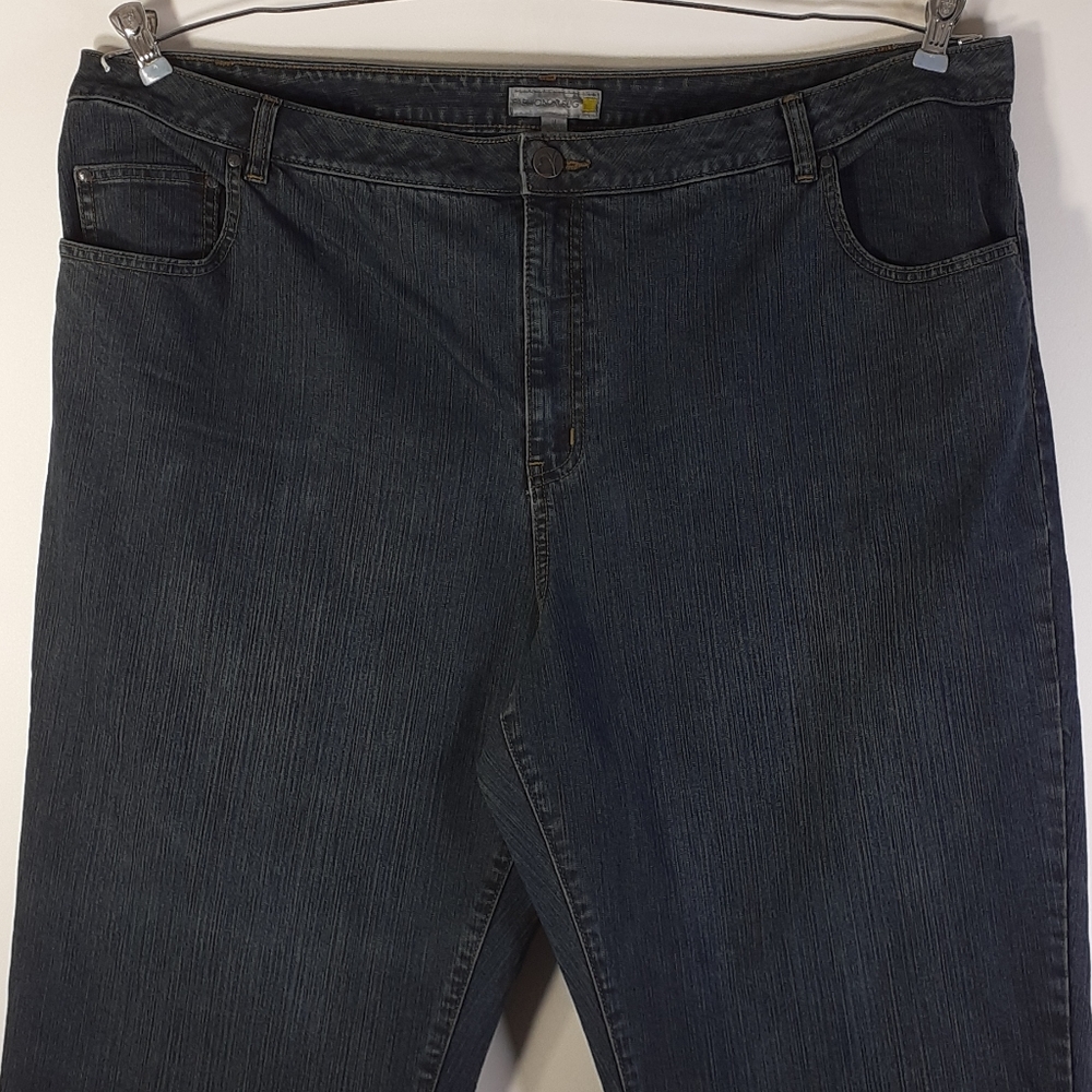 Fashion Bug 🟨 Wilshire 8 Short Women's Blue Jeans - Picture 5 of 16